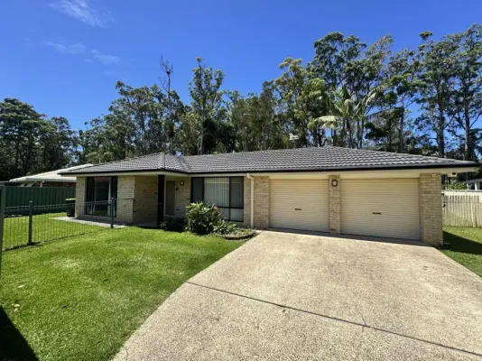 16 Sunbird Crescent (1/1)