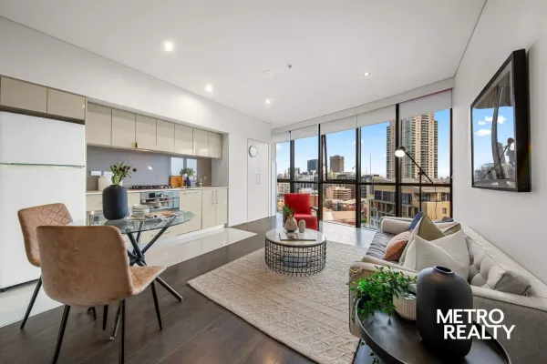 1607/718 George St (1/10)