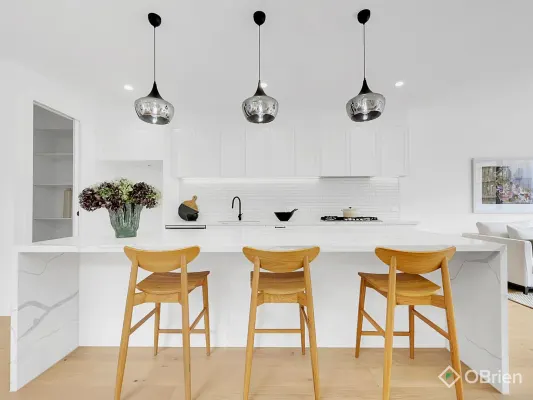 163B Collins Street (1/31)