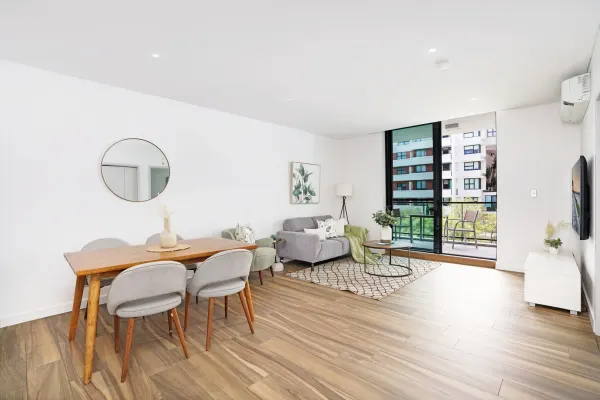 164/310 Wattle street (1/9)