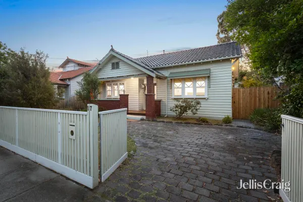 17 Ardyne Street (1/21)