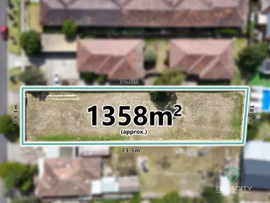 17 Bardsley Street (1/3)