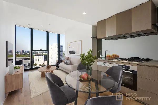 1702/18 Hoff Boulevard (1/17)