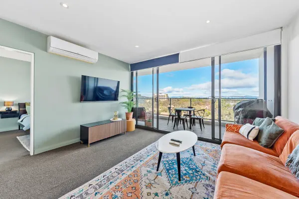 173/1 Mouat Street (1/14)