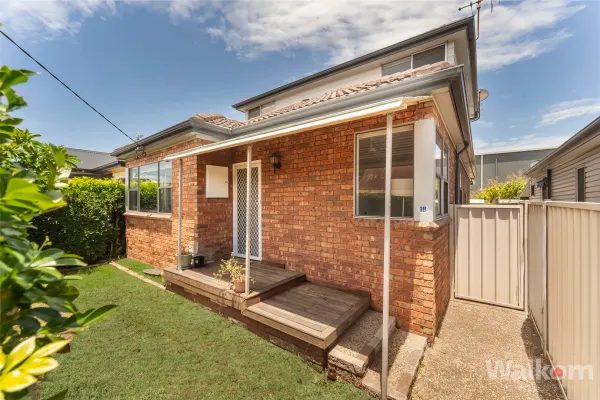 18 Downie Street (1/17)