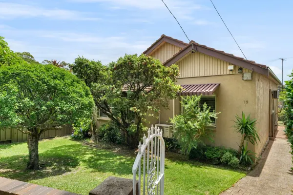 19 Wellington Road (1/11)