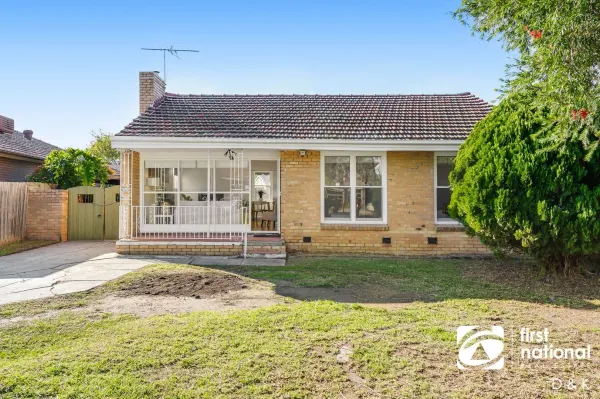 192 Ballarat Road (1/19)
