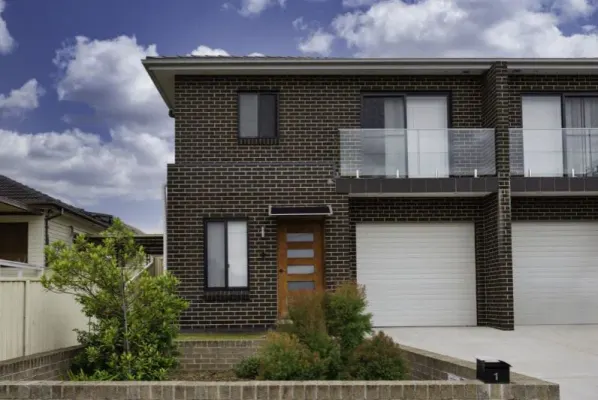 1a Brooks Street (1/7)