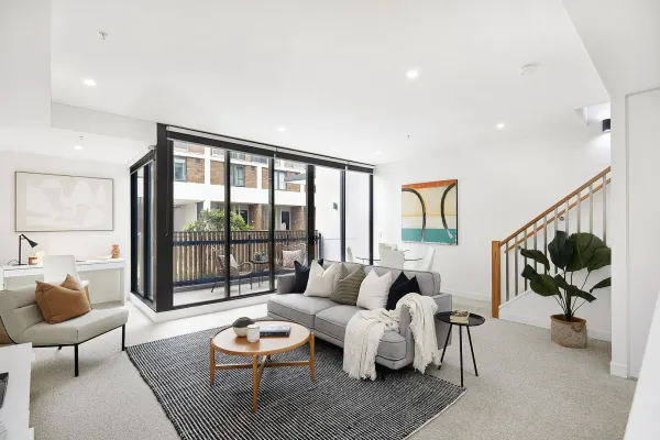 1G/17 Chisholm Street (1/12)