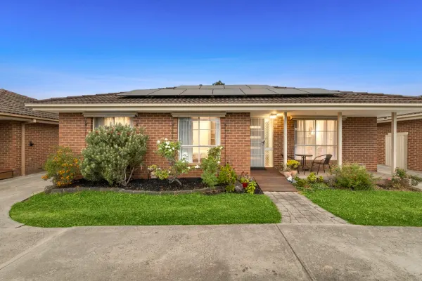 2/1 Closter Avenue (1/9)
