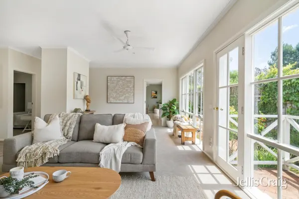 2/21 Creswick Street (1/13)