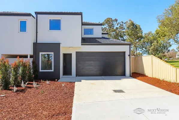 2/22 Angus Avenue (1/23)