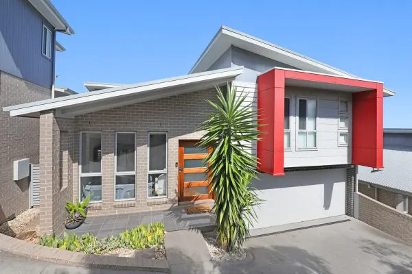 2/25 Yarle Crescent (1/11)