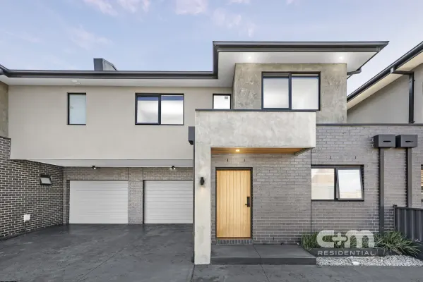 2/54A Chapman Avenue (1/19)