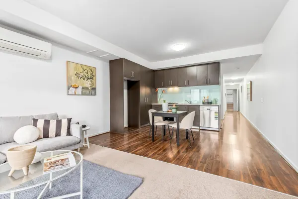 2/88 Epping Road (1/18)