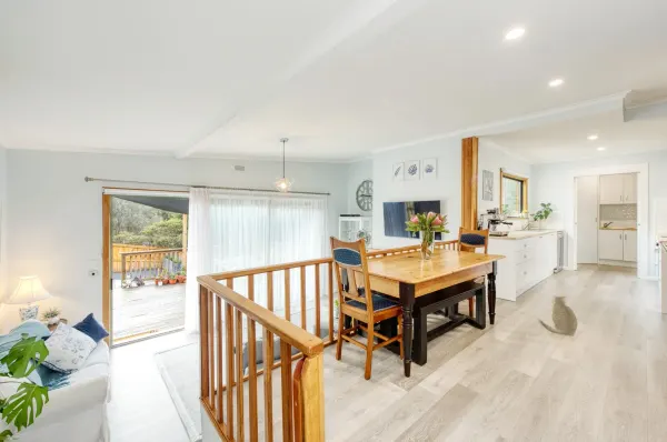 2 Adina Street (1/15)