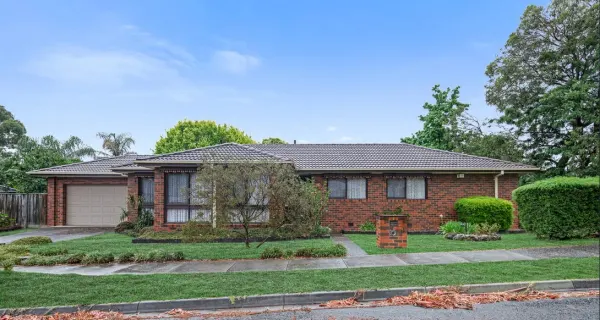 2 Ellerton Square (1/14)