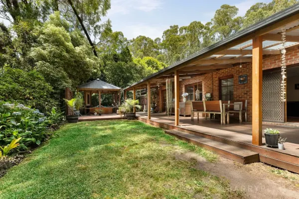2 Lawsons Road (1/25)
