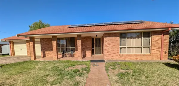 2 Stinson Street (1/13)