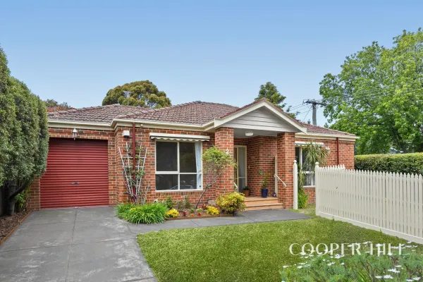 2 Thornton Avenue (1/10)