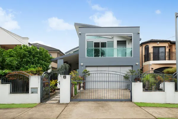 20 Draper Avenue (1/13)