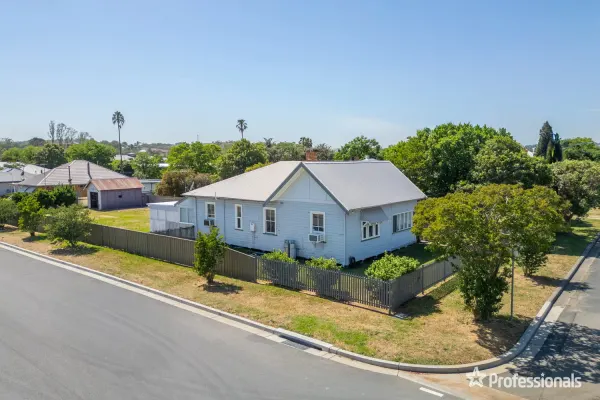20 Mitchell Street (1/15)