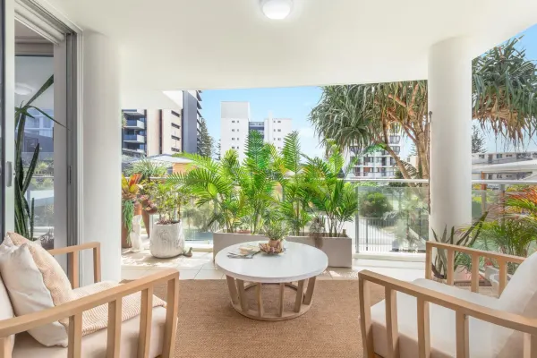 201/215 Boundary Street (1/11)