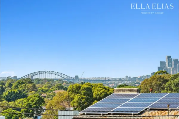 208/210 Victoria Road (1/8)
