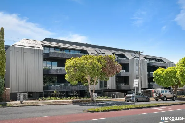 208/399 Manningham Road (1/21)