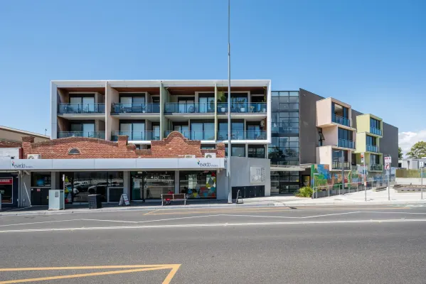 209/278 Charman Road (1/16)