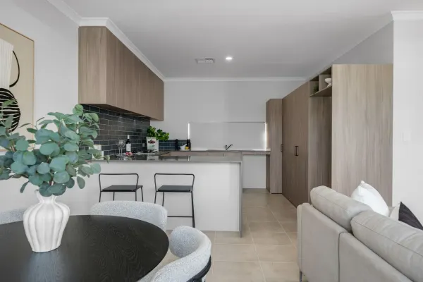 20A Mandalay Place (1/28)