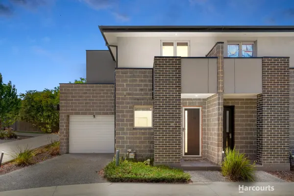 21/2 Ambrose Treacy Drive (1/11)