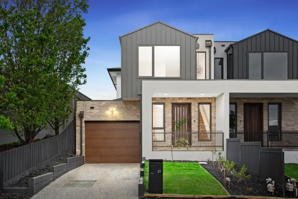 21 Nicholas Street (1/26)