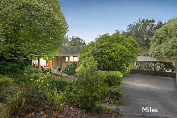 21 Streeton Crescent (1/18)