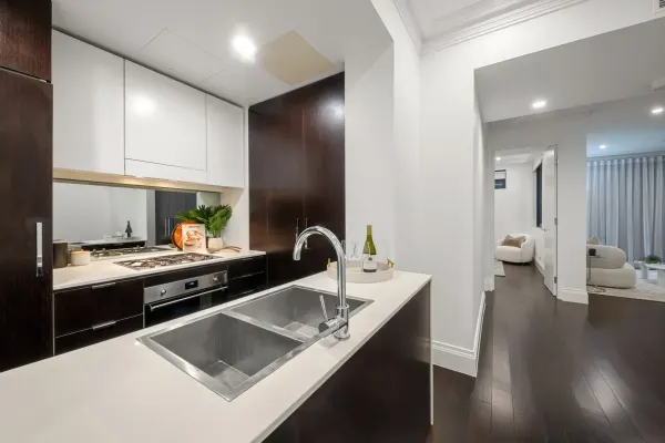 214/13-15 Bayswater Road (1/15)