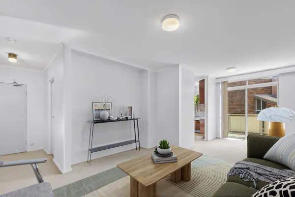 22/50-52 Epping Road (1/6)