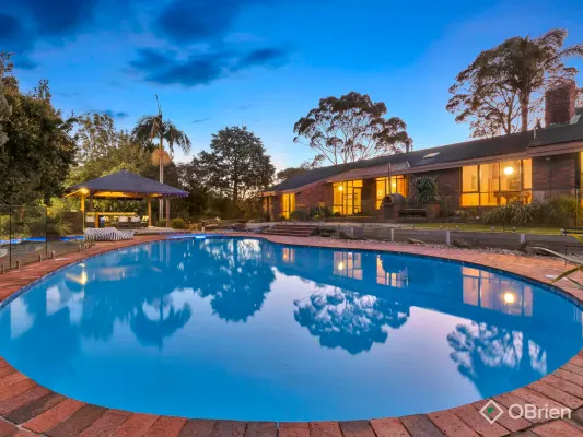 221 Smiths Lane (1/1)