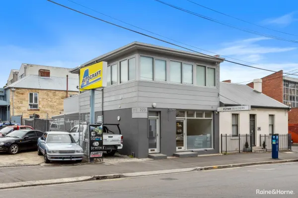 223A Collins Street & Unit 1 (1/32)