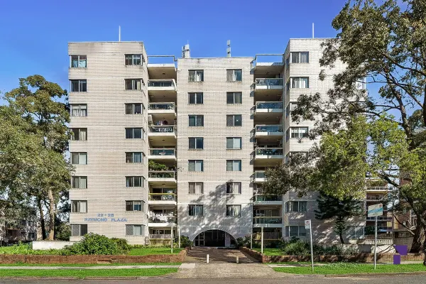 23/22 Raymond Street (1/7)