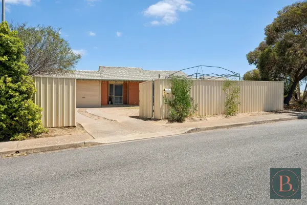 23 Brindisi Road (1/18)