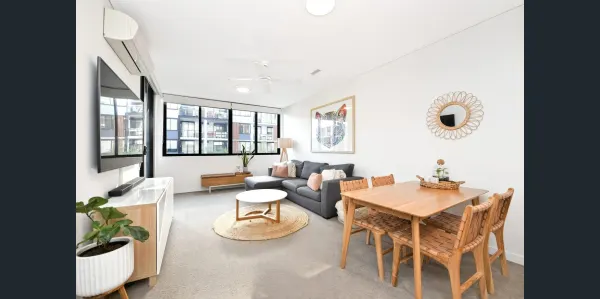 2304/55 WILSON STREET (1/10)