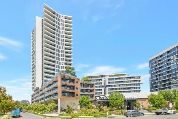 2304/6A Atkinson Street (1/9)