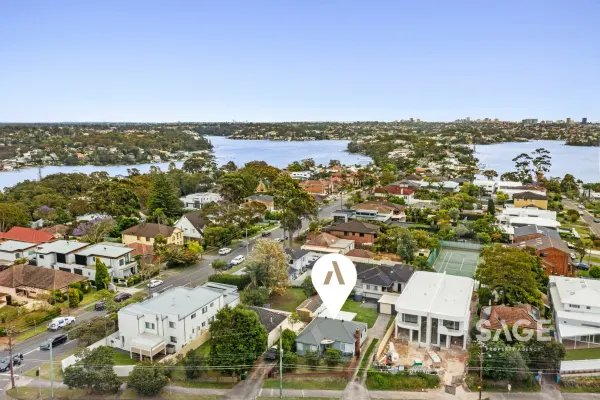 231 Princes Highway (1/9)