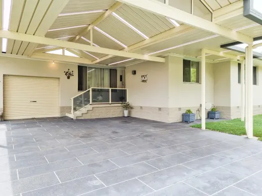24 Woodward Street (1/18)