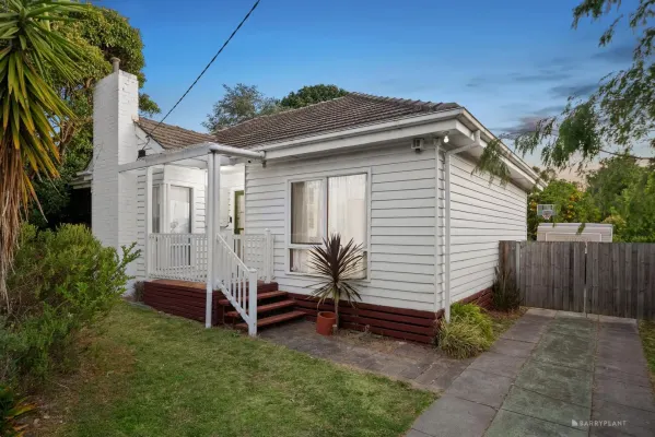240 Springfield Road (1/14)
