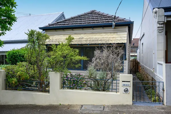 25 Excelsior Street (1/11)