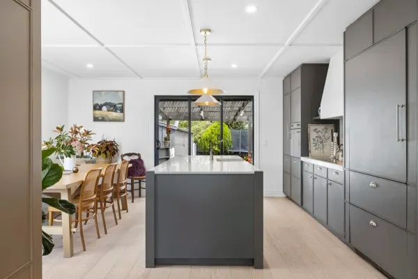 25 Howey Street (1/22)