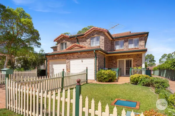 25A Waratah Street (1/12)