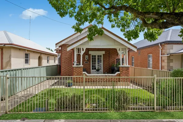 261 George Street (1/13)