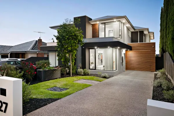 27 Albert Street (1/15)